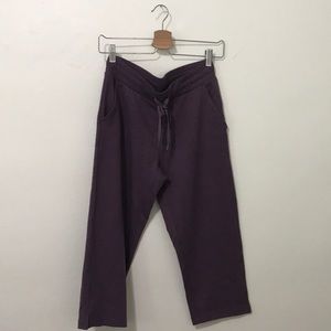 Eddie Bauer | French Terry Capri pants, size s